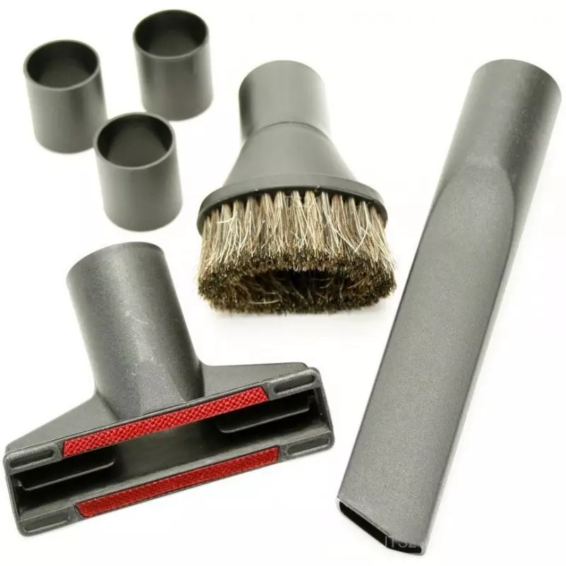 Kit accessoires aspirateur adaptable (suceur plat et triangulaire et brosse  à meuble)