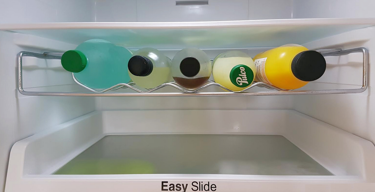 Casier porte-bouteilles pour réfrigérateur pour Réfrigérateurs &  Congélateurs - 2085823074